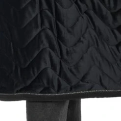 EQUITHÈME Stalldecke Velvet Teddy Schwarz -Waldhausen Verkäufe 2024 agradi 45006876 4.a23050